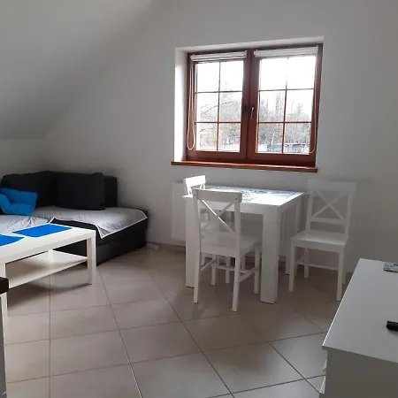 Проживание в семье Aura Kostrzyca