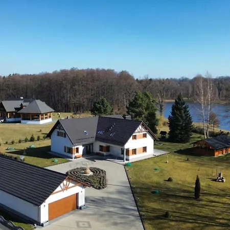 Aura Rum i privatbostad Kostrzyca